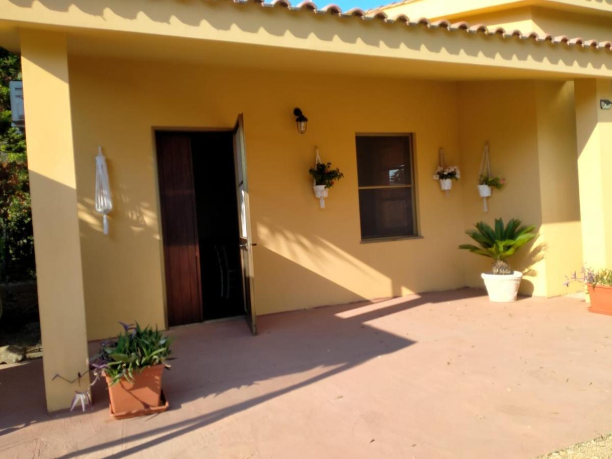 Casa Margherita Càbras Esterno foto