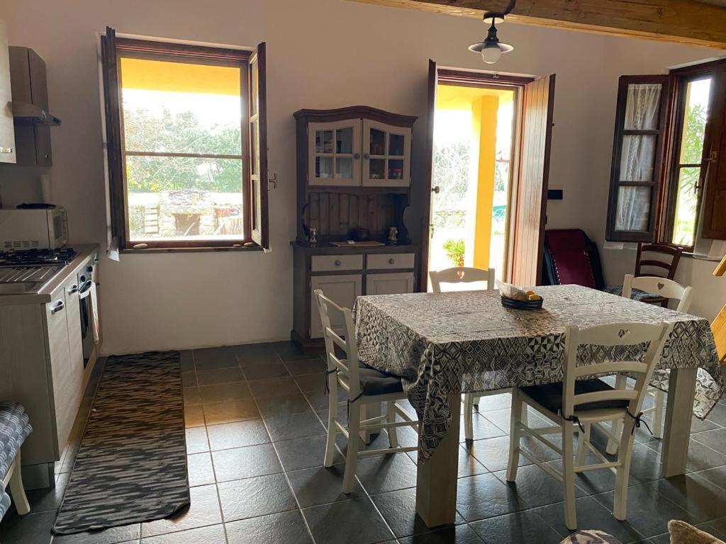 Casa Margherita Càbras Esterno foto